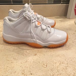 Jordan 11’s. Women’s! Barely worn.